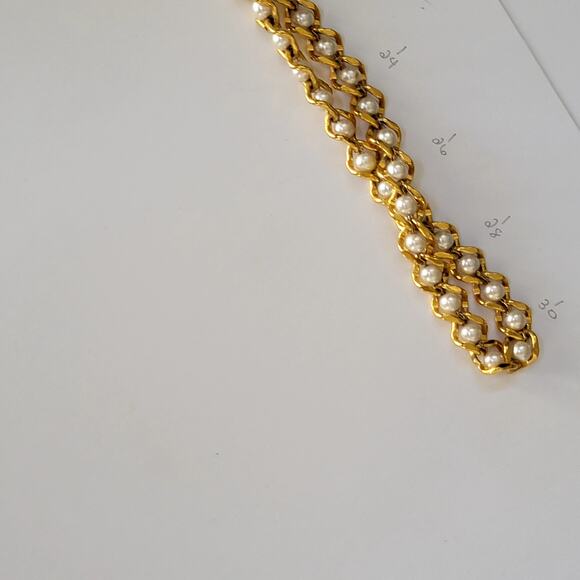 Vintage Gold Tone Necklace with Faux Pearls Woven Chain Elegant Costume Jewelry - Picture 10 of 10